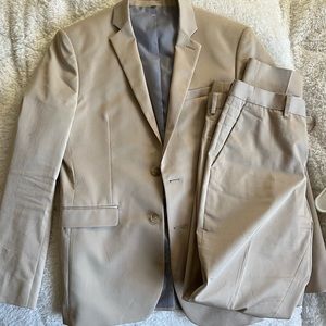 Beige Slim Fit Men Suit from Express -36R